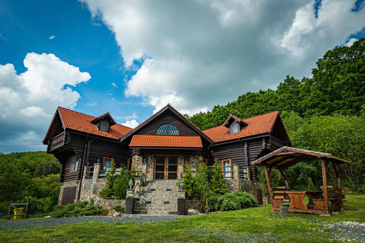 Rustic Cottage Сибиу Екстериор снимка